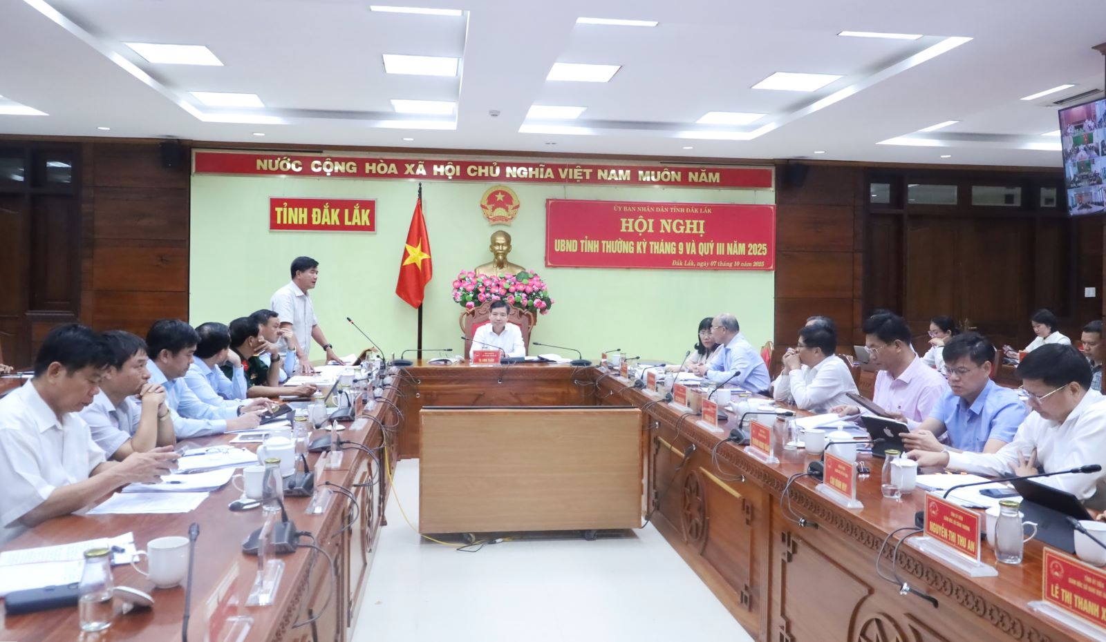 qc mới